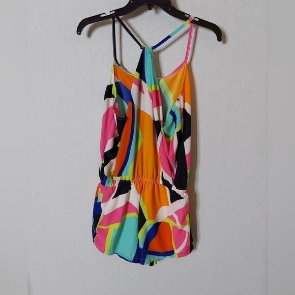 Fabletics Neema multicolored romper in popsicle print‎ - Picture 6 of 12